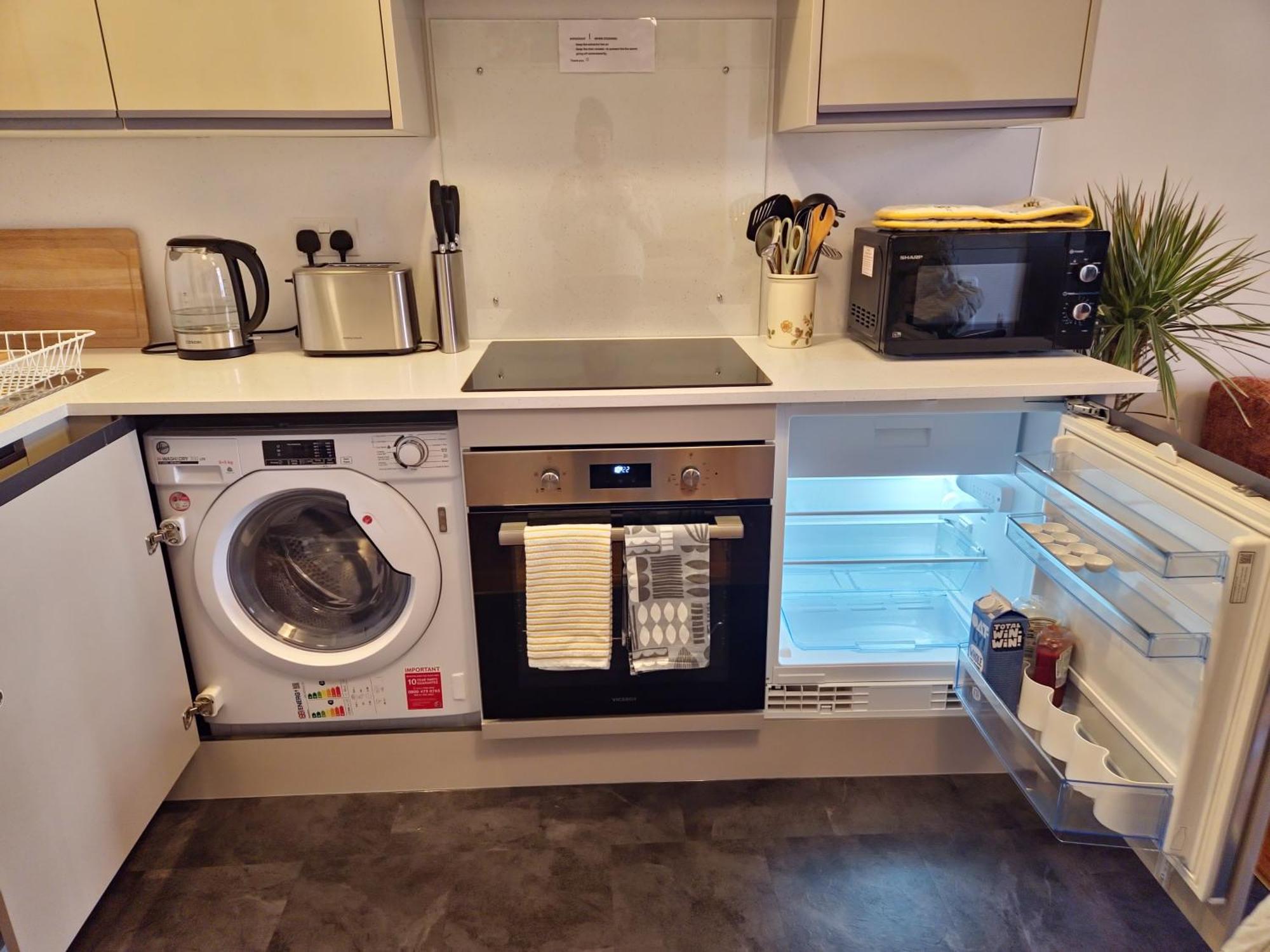 Central Gloucester Self-Catering Flat - A Hidden Gem Eksteriør bilde